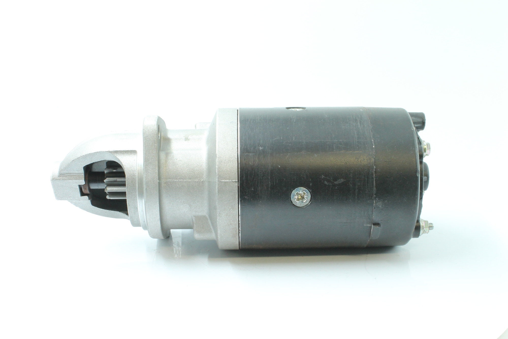 Käynnistysmoottori PowerMax 8213654 sopivat MERCEDES-BENZ, VW, BMW, TOYOTA, VOLVO halvalla
