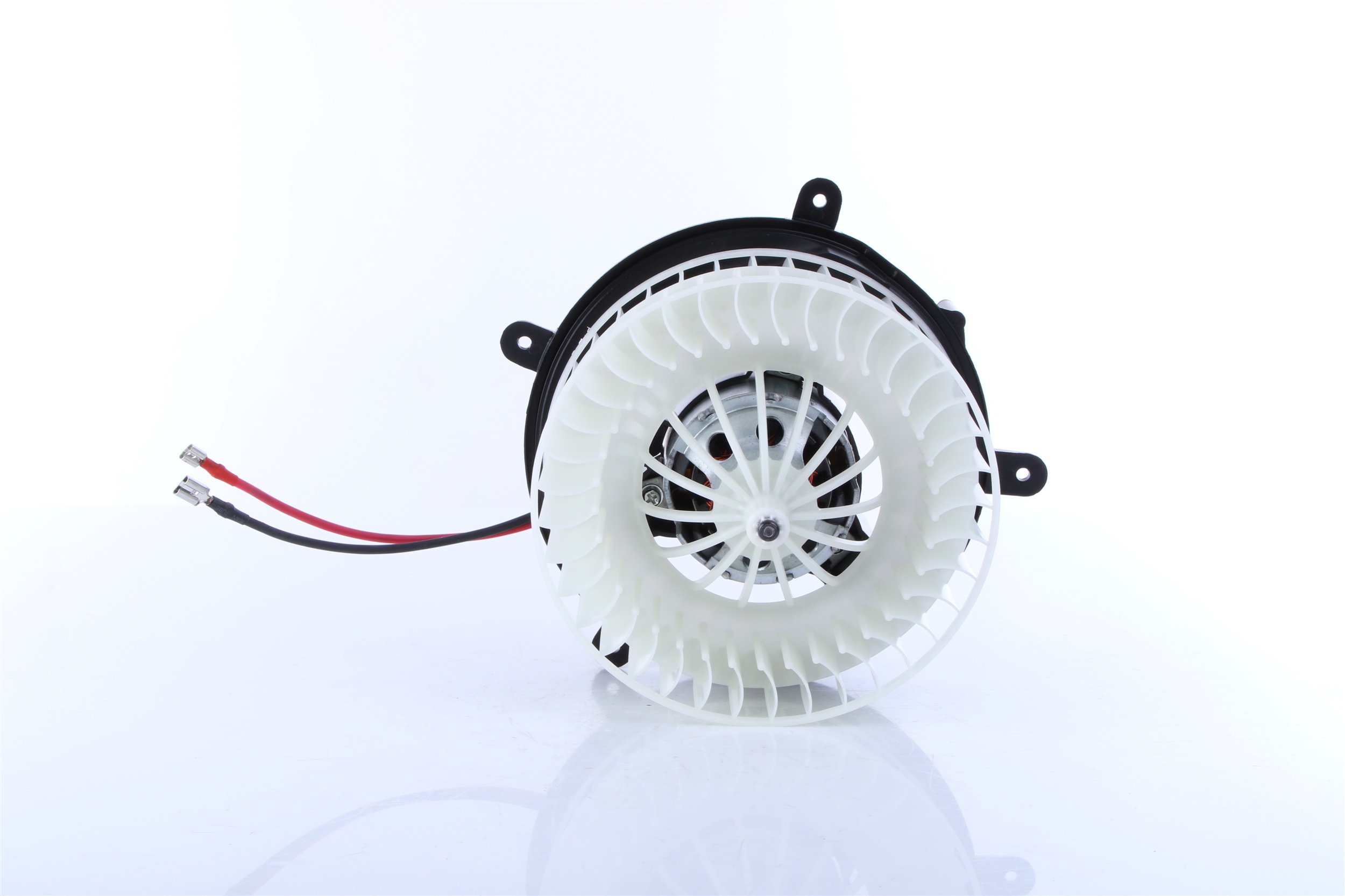 NISSENS 87041 Viftemotor Mercedes S210 E 240 2.6 (210.262) Bensin 170 hk 2000 pris