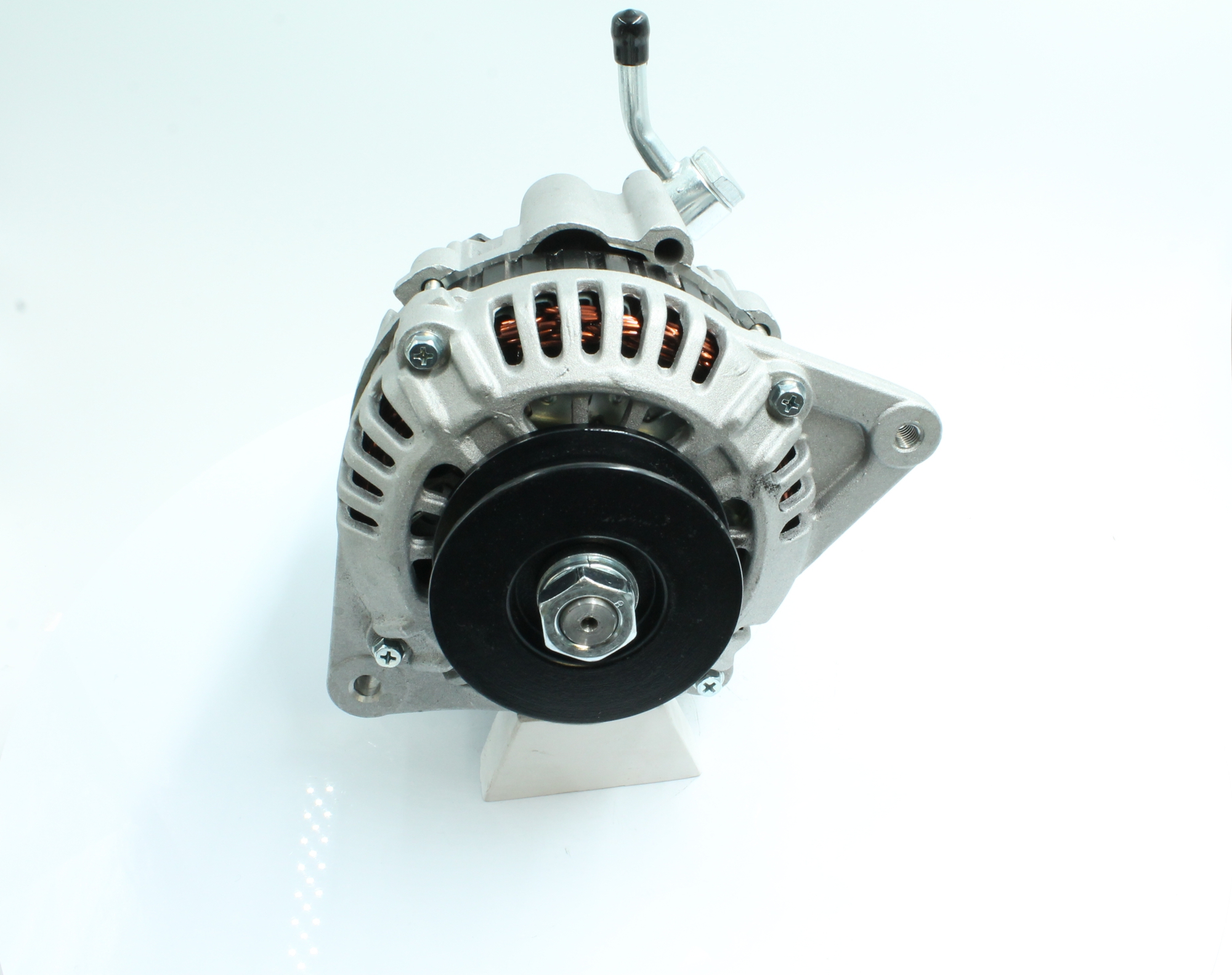 MD160671 OE PowerMax Alternator 89212150