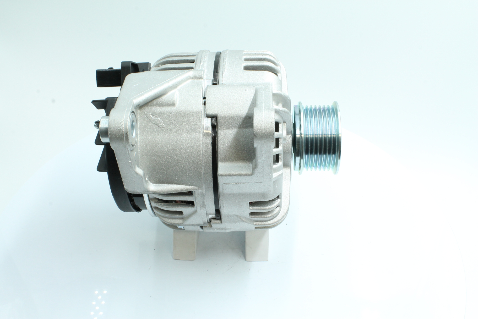 Alternador PowerMax 89212825 adequados para OPEL, FIAT, IVECO barato
