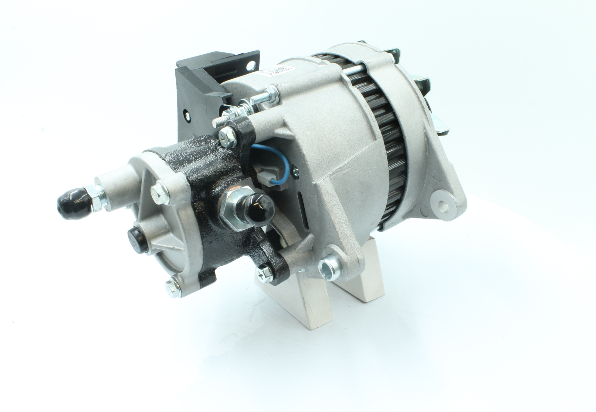 Alternator PowerMax 89213533 primeren za FORD poceni