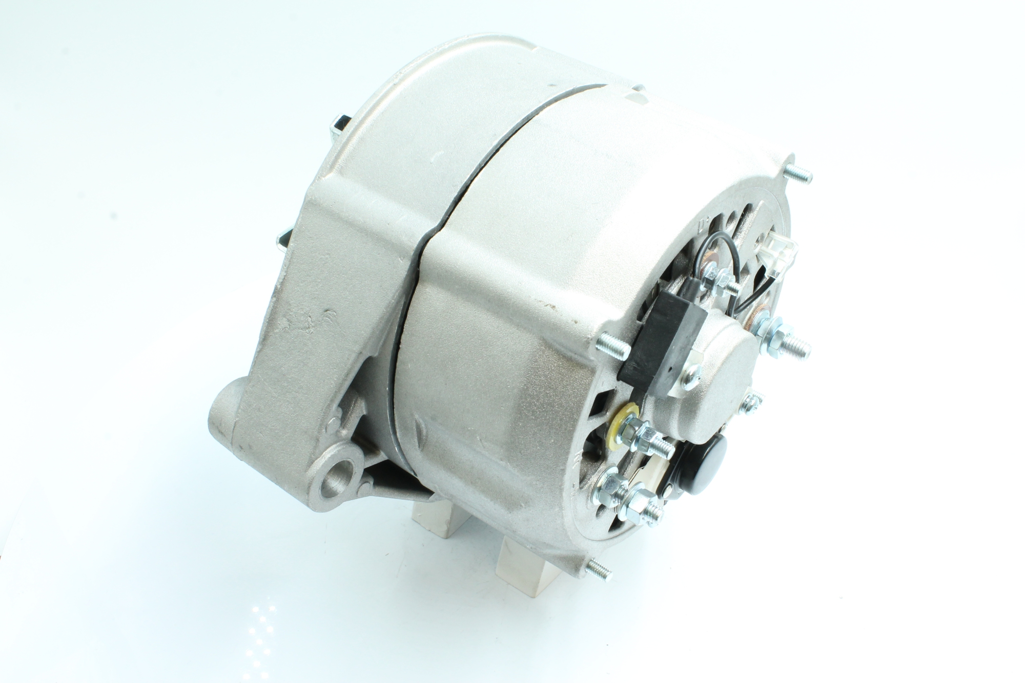 Alternator PowerMax 89213552 suitable for BMW, VW, AUDI, MERCEDES-BENZ, FORD at cheap price