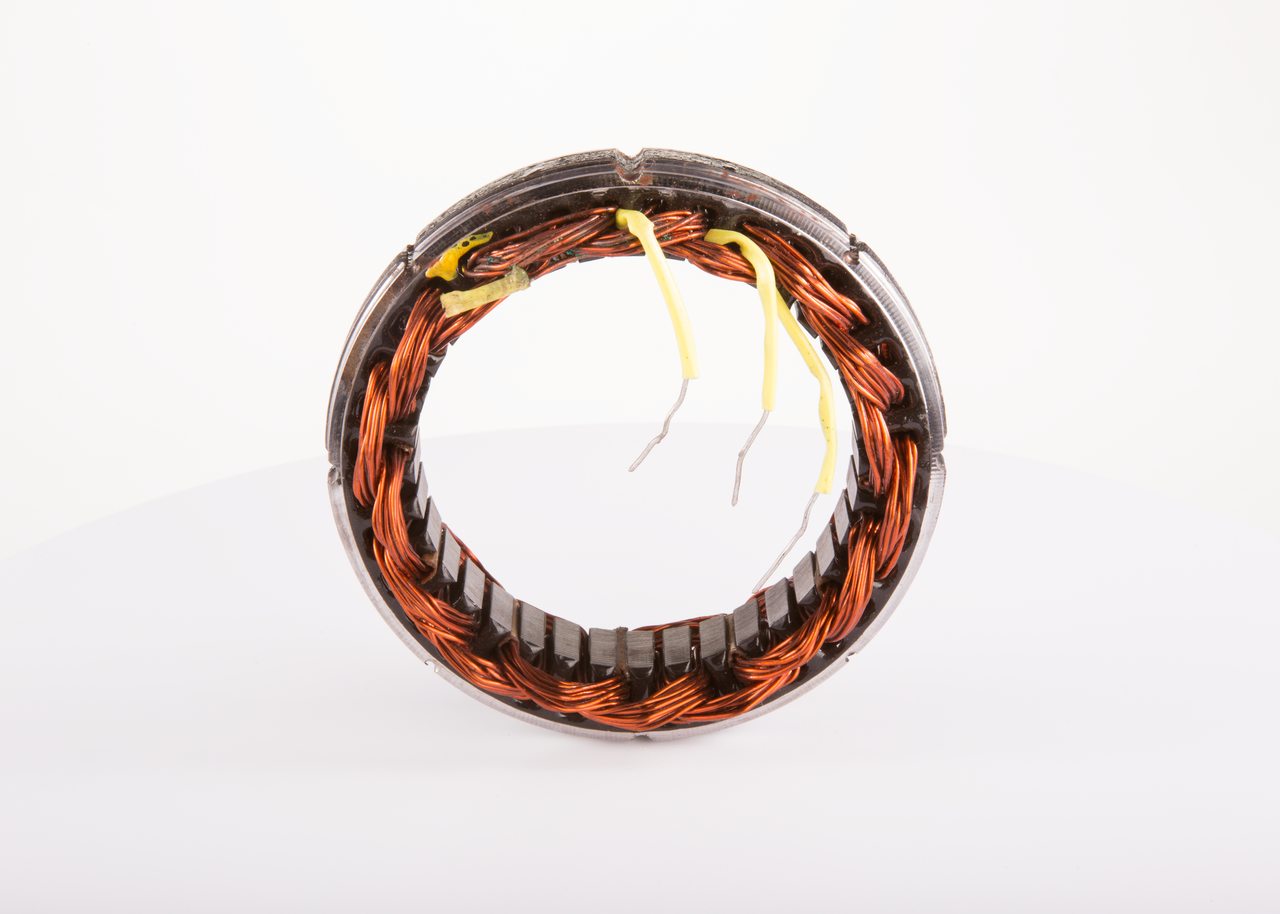 144663 OE BOSCH Stator, alternateur 9 122 080 586