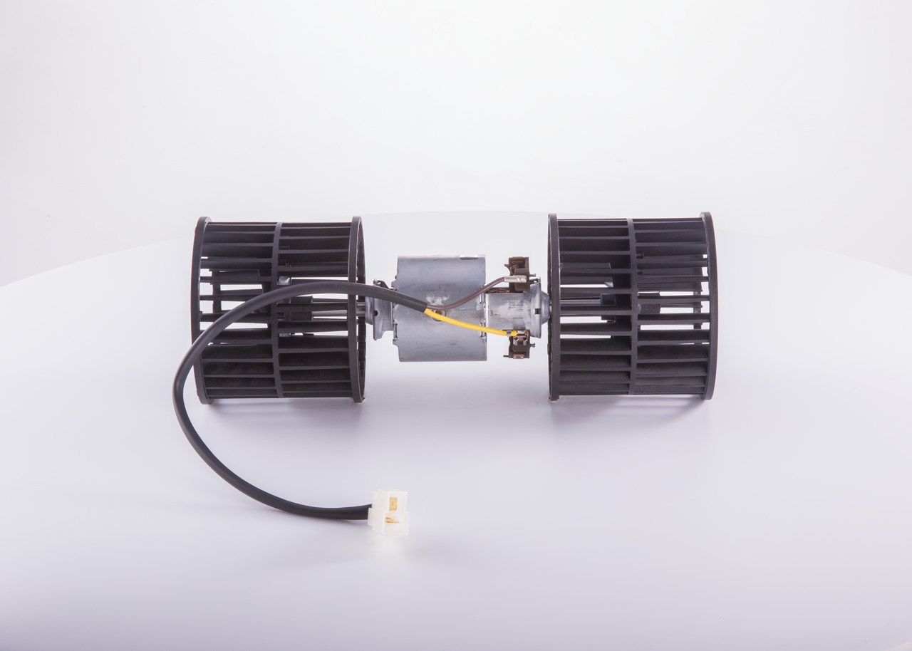 Gebläsemotor BOSCH 9 130 451 049 passend für VW, MERCEDES-BENZ, BMW, AUDI, OPEL zum günstigen Preis