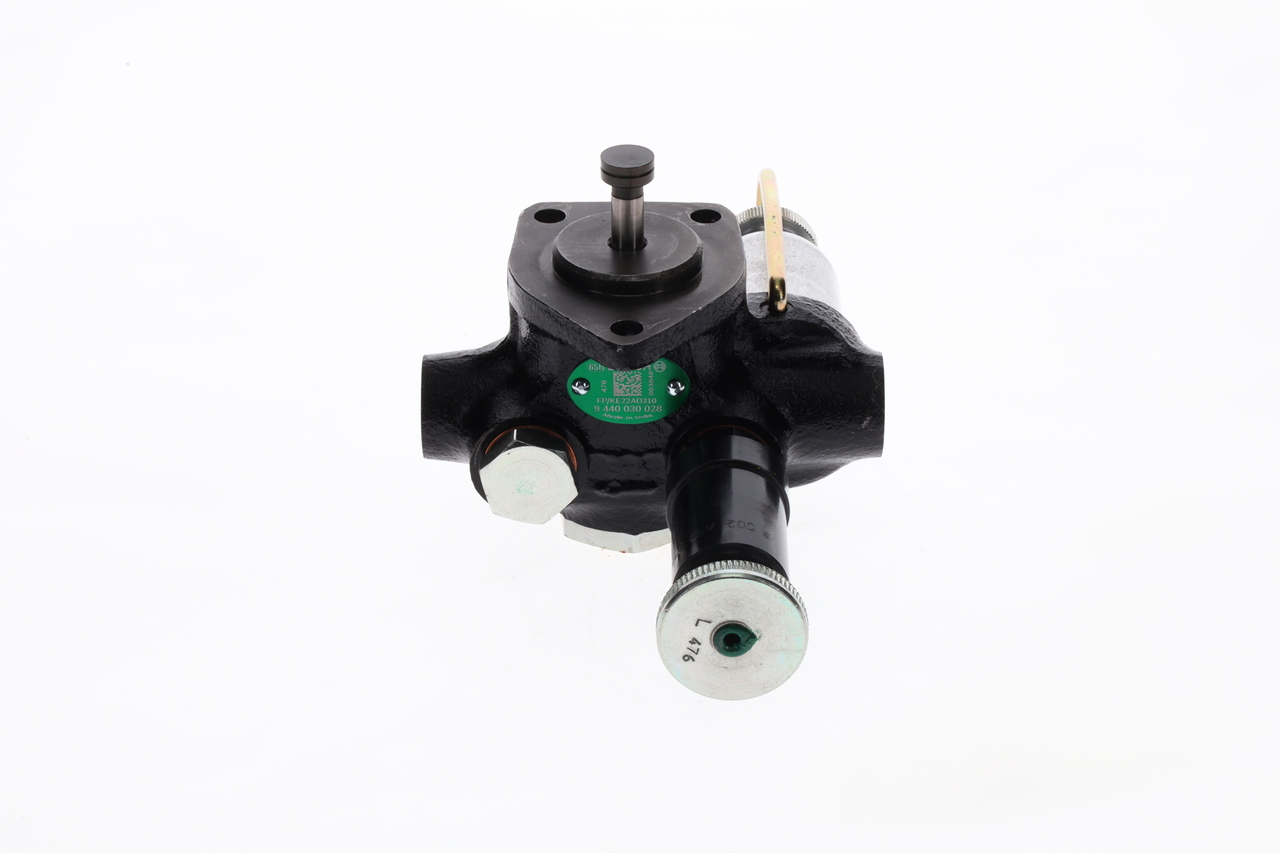 Polttoainepumppu BOSCH 9 440 030 028 sopivat MERCEDES-BENZ, VW, BMW, TOYOTA, VOLVO halvalla