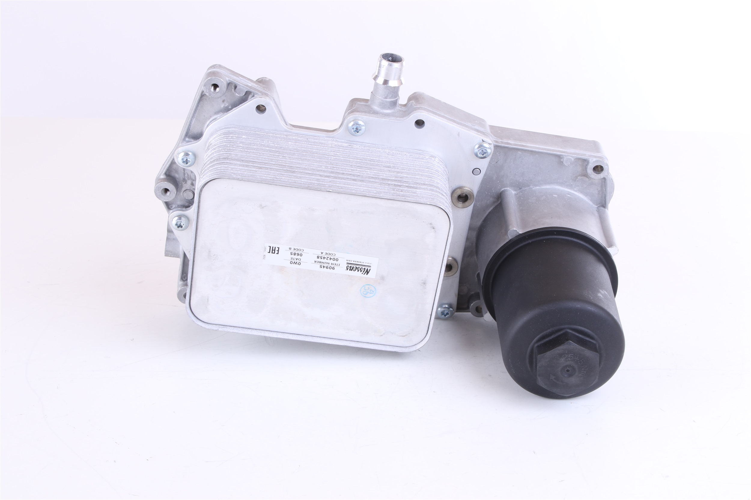 NISSENS Engine oil cooler 90945