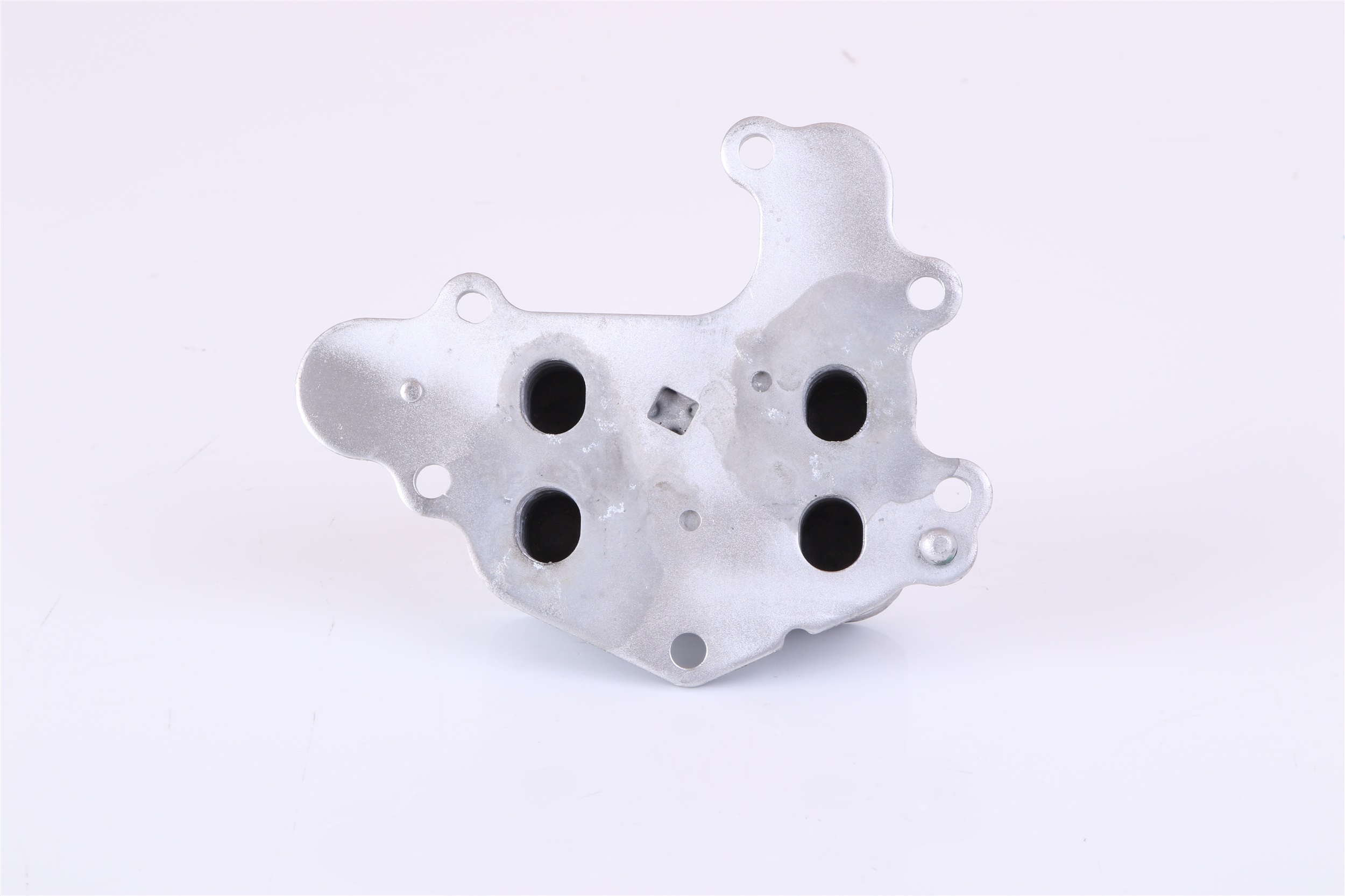 NISSENS 90968 Oljekylare OPEL Combo E Skåpbil / Kombi (X19) 1.2 Bensin 131 hk 2020 pris