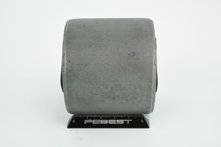FEBEST 31126768818 Draagarmrubber