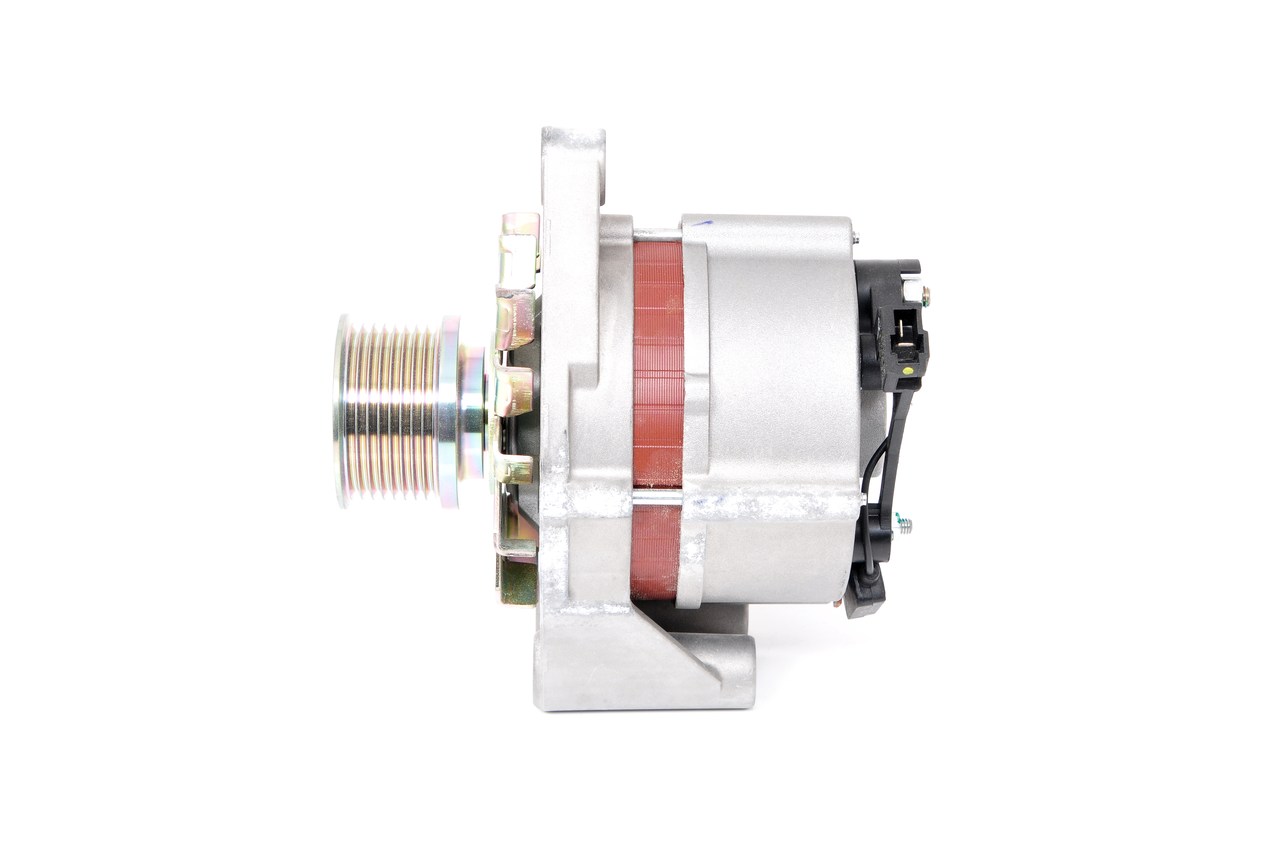 Lichtmaschine BOSCH F 002 G10 977 passend für VW, MERCEDES-BENZ, BMW, AUDI, OPEL zum günstigen Preis
