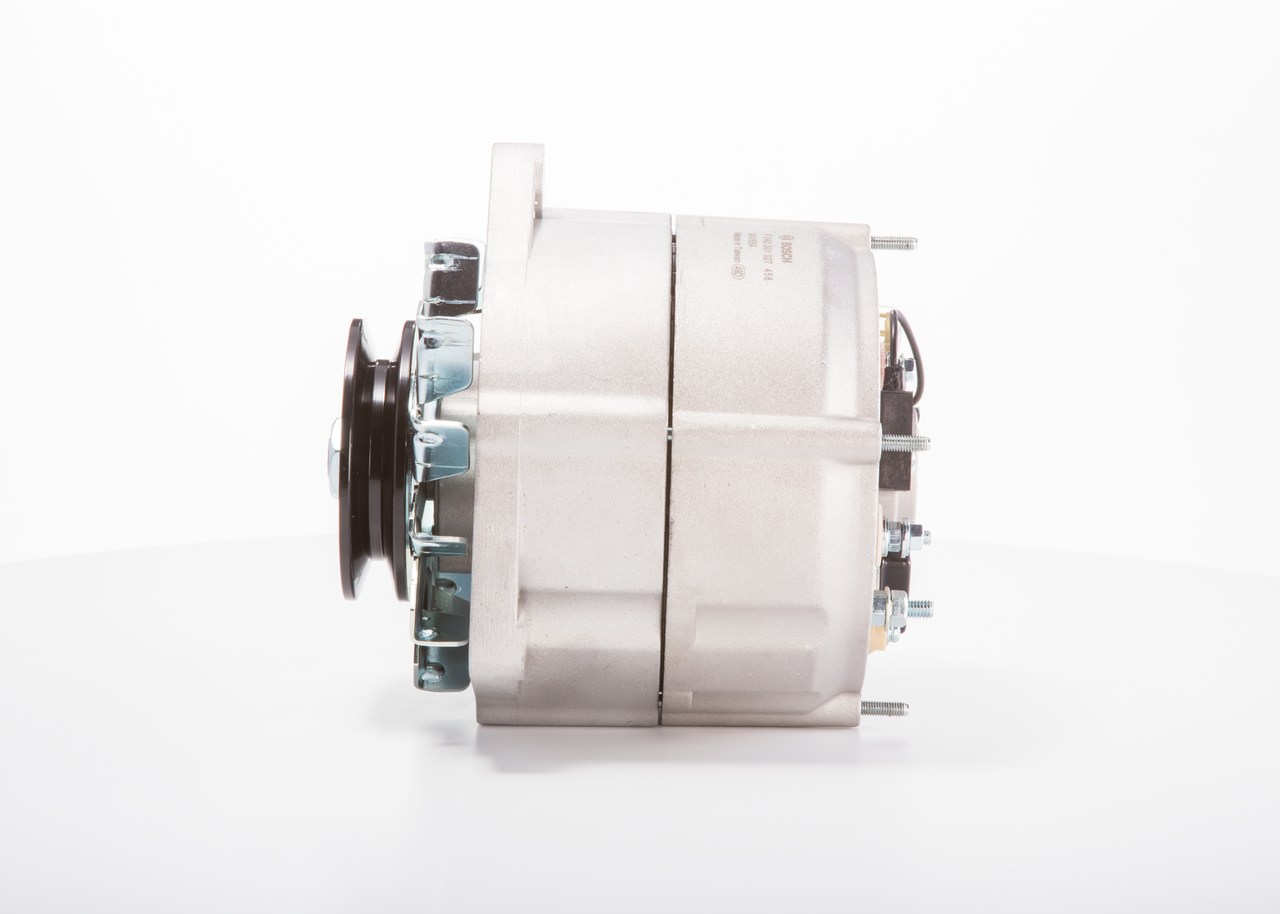 1528595 OE BOSCH Alternator F 042 301 027