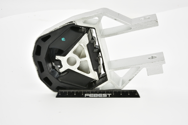 1370874 OE FEBEST Supporto motore FM-CB4RR