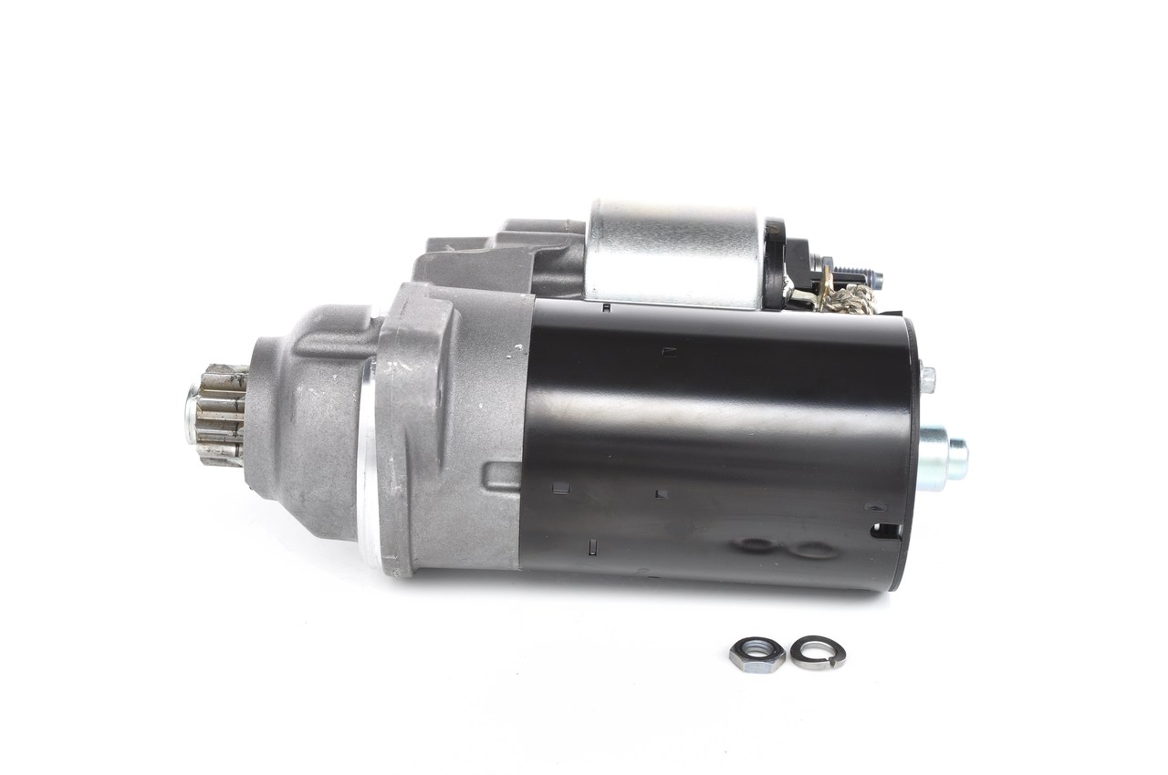 Motor de arranque BOSCH 0 001 121 024 adequados para VW, SEAT, SKODA barato