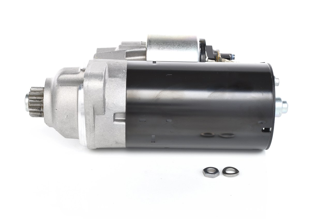 Starteris BOSCH 0 001 125 051 tinka VW, SKODA, SEAT pigu