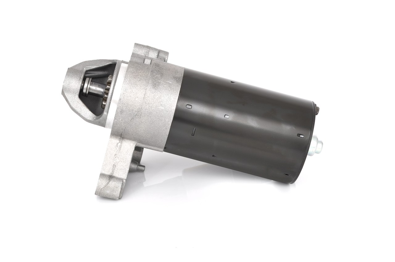 BOSCH Motor de arranque 0 001 138 005