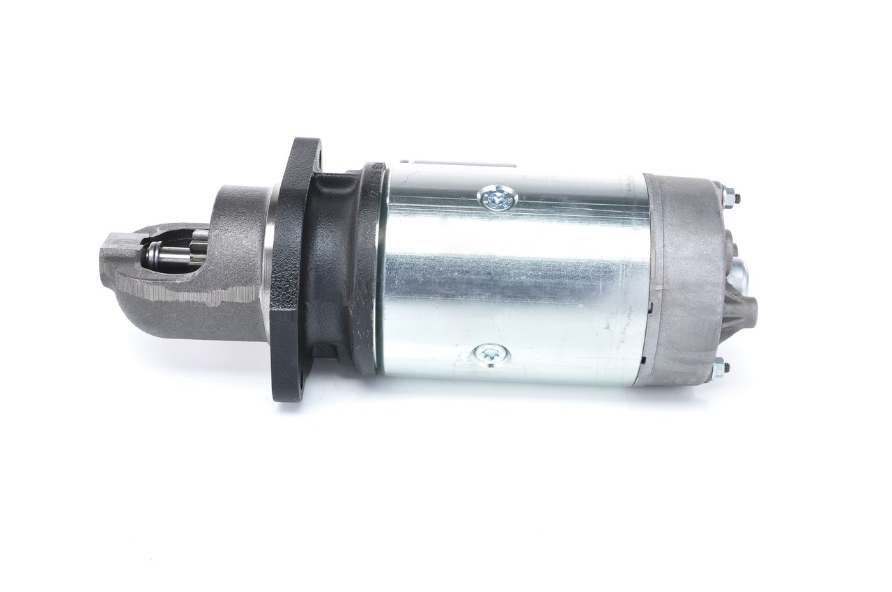 Стартер BOSCH 0 001 368 301 совместимо с BMW, AUDI, VW, VOLVO, MERCEDES-BENZ дешево