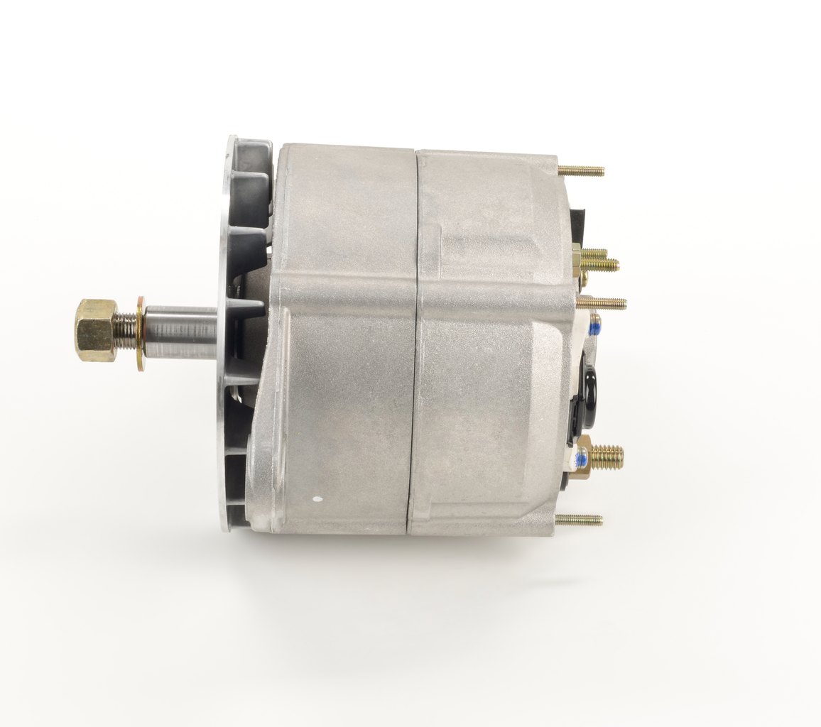 Dynamo / Alternator BOSCH 0 120 468 136 geschikt voor VOLKSWAGEN, BMW, MERCEDES-BENZ, OPEL, FORD goedkope