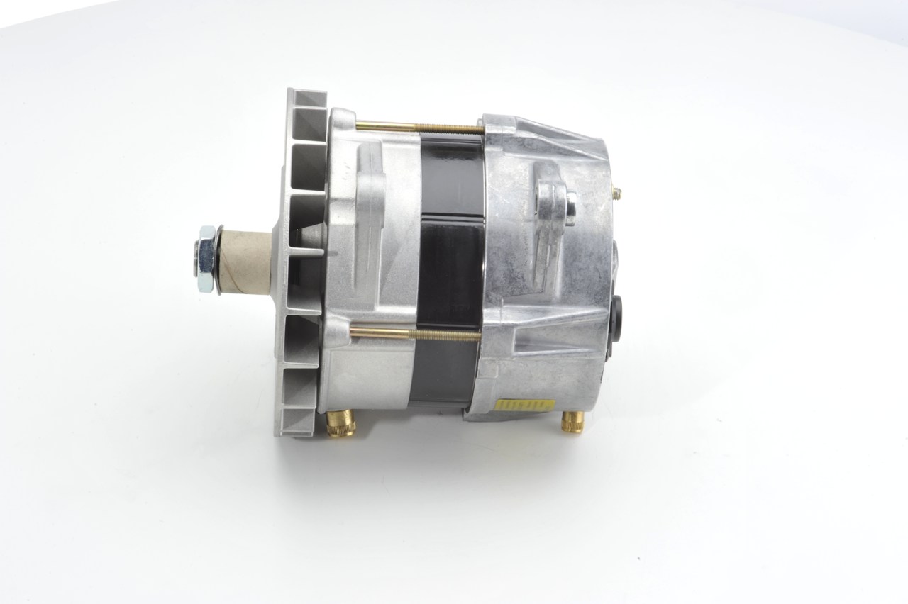 A0121545002 OE BOSCH Alternator 0 120 689 538