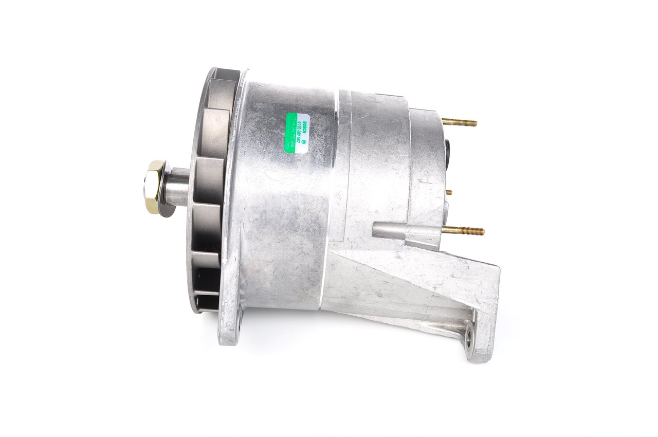 Alternador BOSCH 0 120 689 587 adequados para MERCEDES-BENZ barato