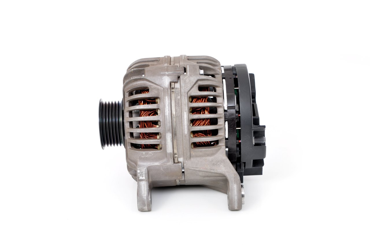 BOSCH Alternator 0 124 515 042