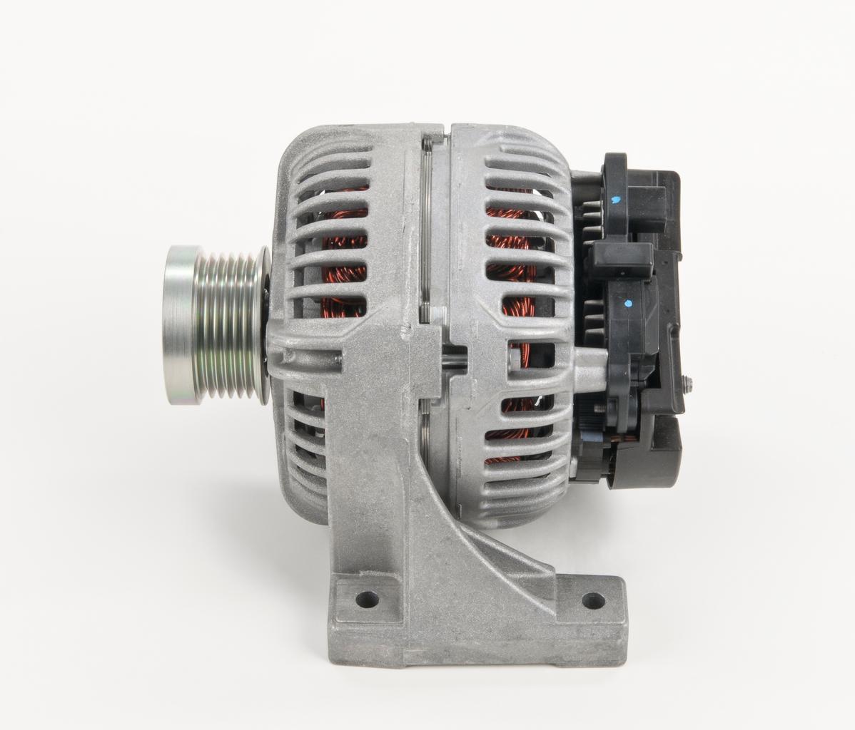 BOSCH 0 124 515 054 Alternator VOLVO S70 (874) 2.3 T5 AWD Petrol 241 hp 1998 price