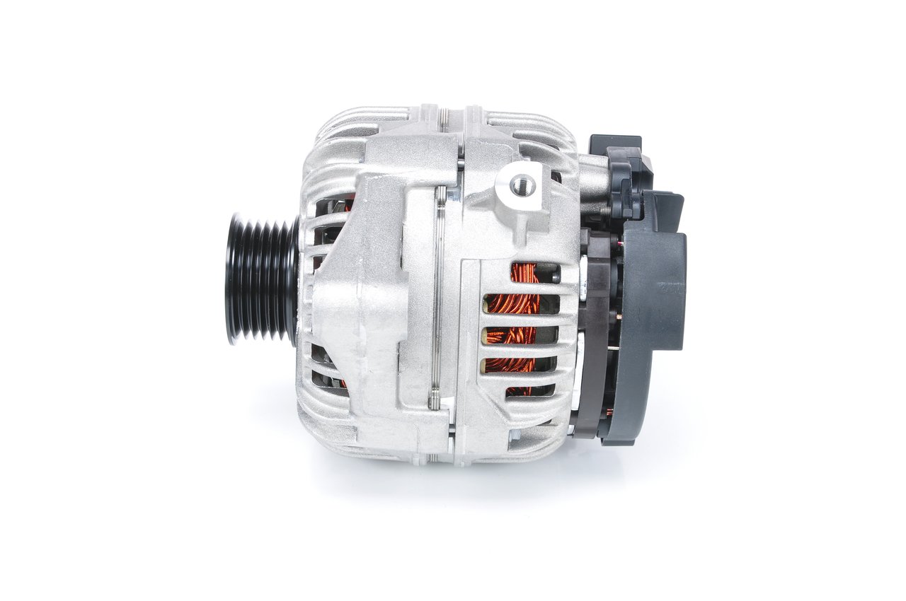 BOSCH 0 124 515 086 Dinamo Opel Omega B Caravan 2.0 (F35, M35, P35) Benzina 122 CV 1994 prezzo