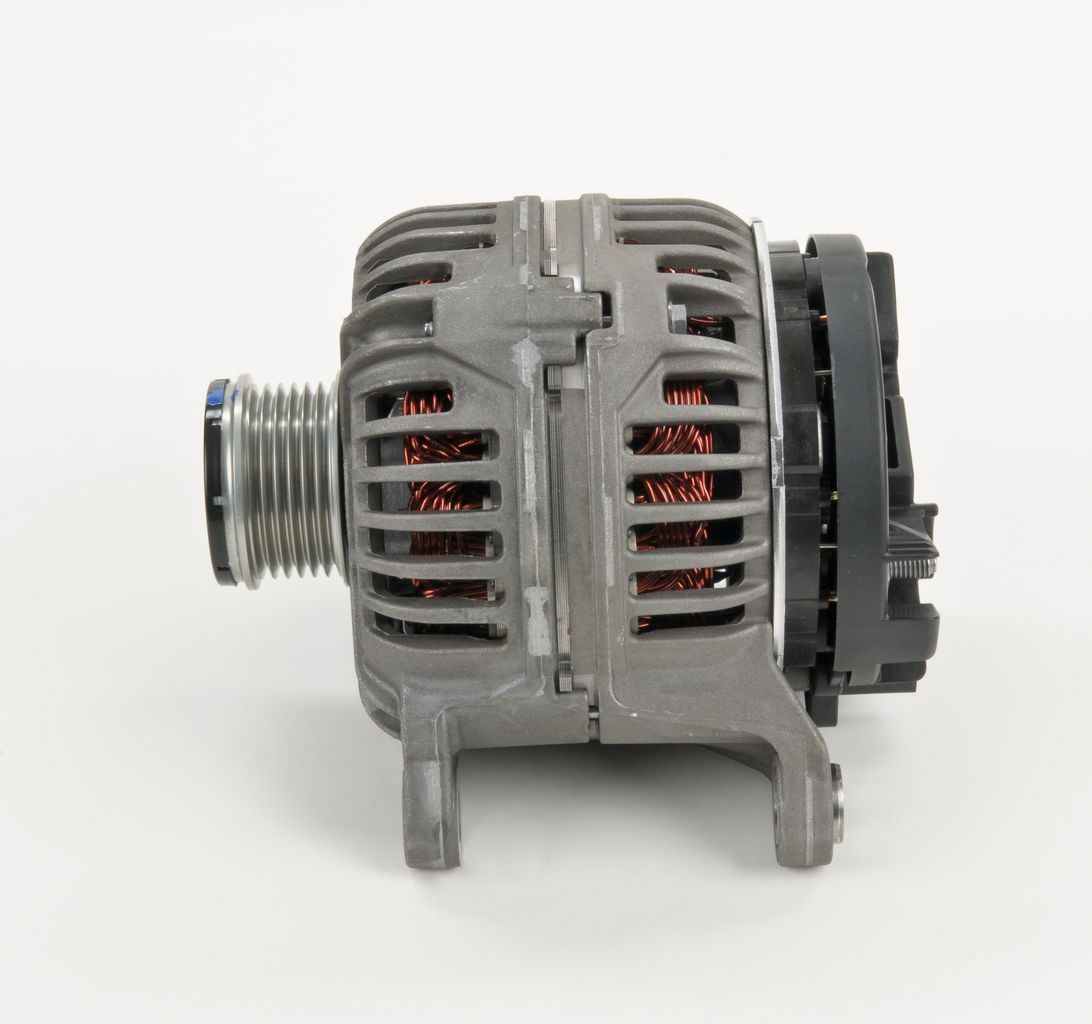 BOSCH Dynamo / Alternator 0 124 525 057