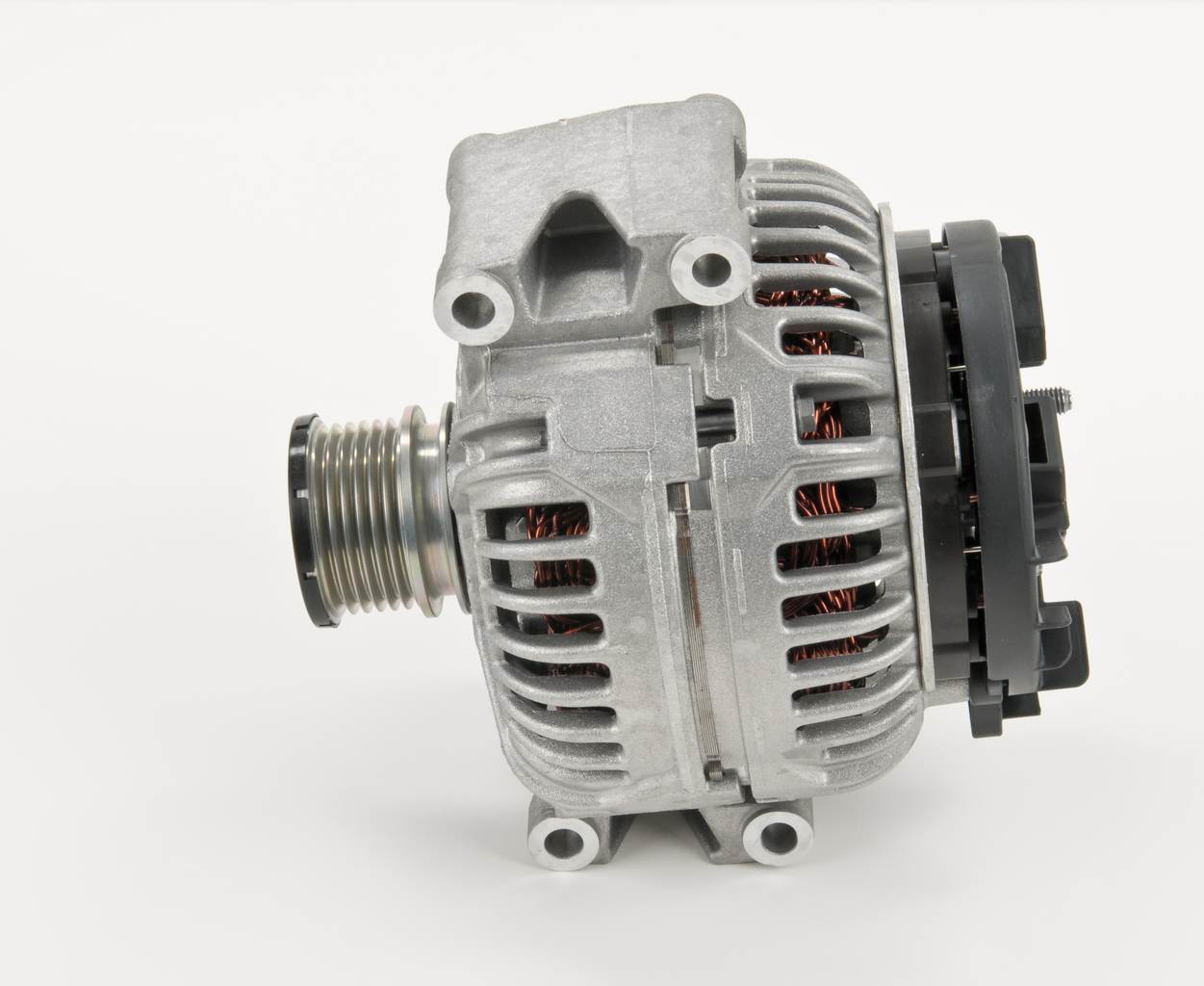 Spletna trgovina z BOSCH Alternator 0 124 625 020