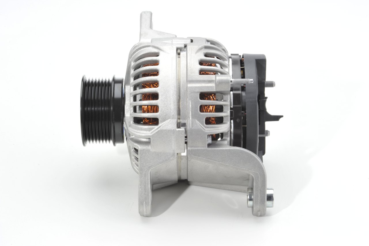 Dynamo / Alternator BOSCH 0 124 655 019 geschikt voor VOLKSWAGEN, BMW, MERCEDES-BENZ, OPEL, FORD goedkope