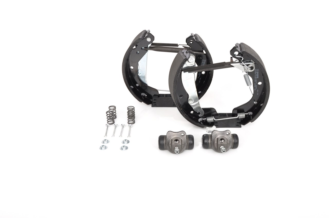 BOSCH 0 204 114 637 Bremsebelægning DAEWOO Nubira (J150) 2.0 16V Benzin 133 HK 2002 pris