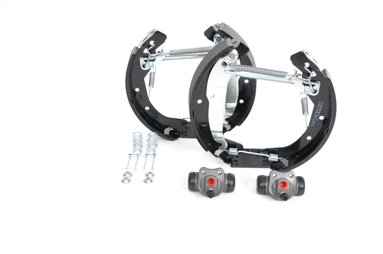 BOSCH 0 204 114 642 Kit frein tambour VAUXHALL Astra Mk5 (H) TwinTop (A04) 1.6 (L67) Essence 105 CV 2009 prix