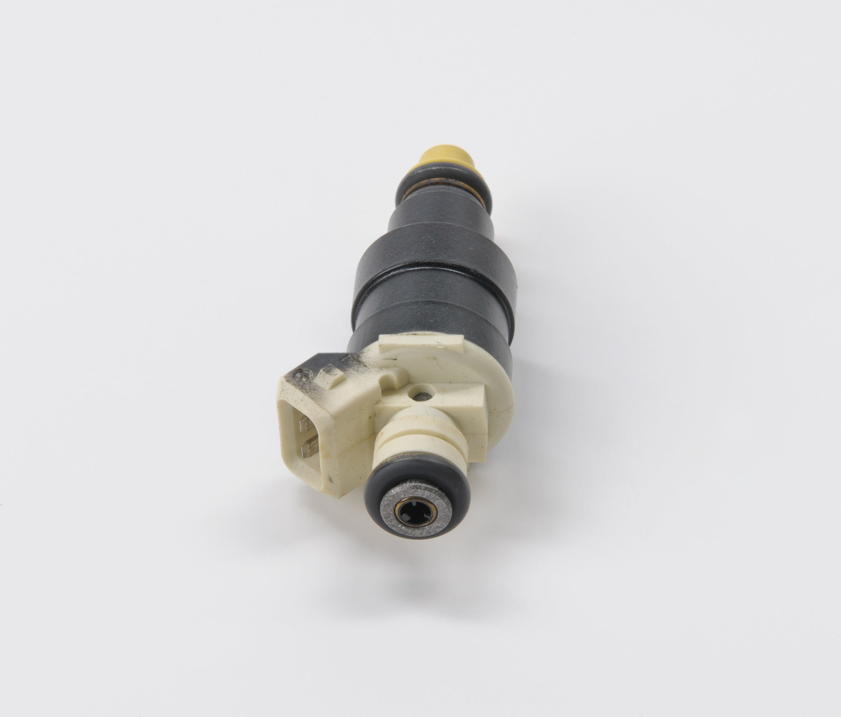 BOSCH 0 280 150 208 Porte-injecteur BMW E30 323i 2.3 Essence 139 CV 1982