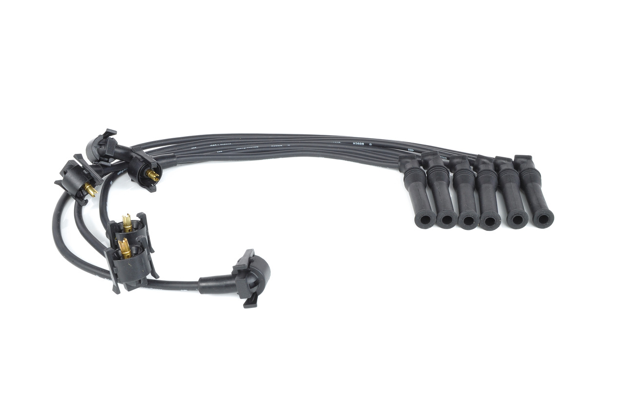 Kit de câbles d'allumage FORD Scorpio Mk1 3/5 portes (GAE, GGE) prix 1987: BOSCH 0 986 356 870v