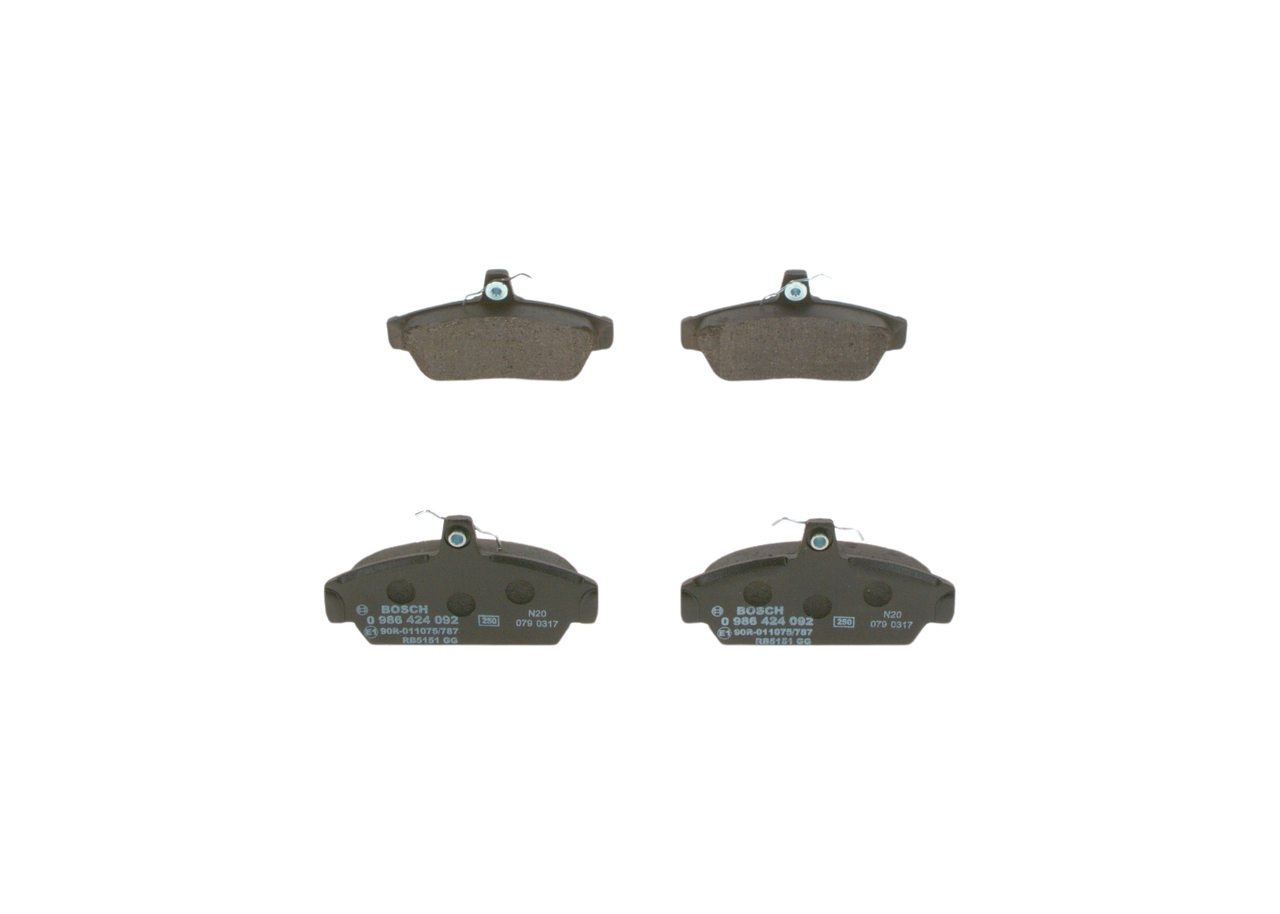 BOSCH Bromsbelägg 0 986 424 092