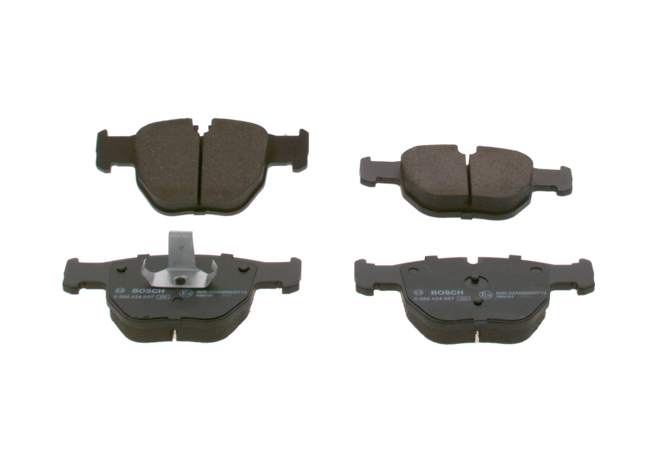 BOSCH Brake pad set 0 986 424 687