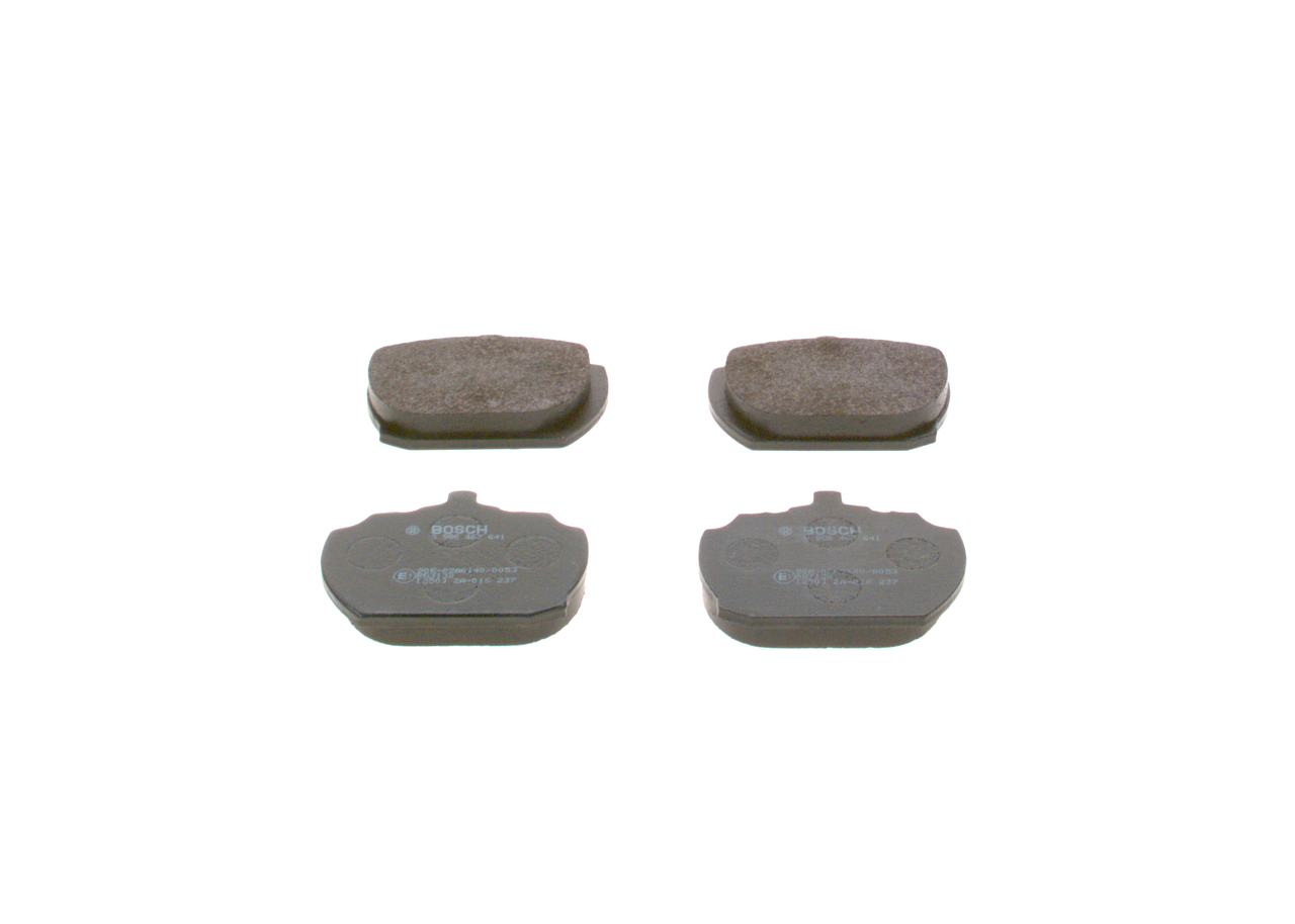 BOSCH 0 986 463 641 Remblokken FORD TRANSIT Open laadbak/ Chassis (T_ _) 2.0 Benzine 78 Pk 1990 kosten