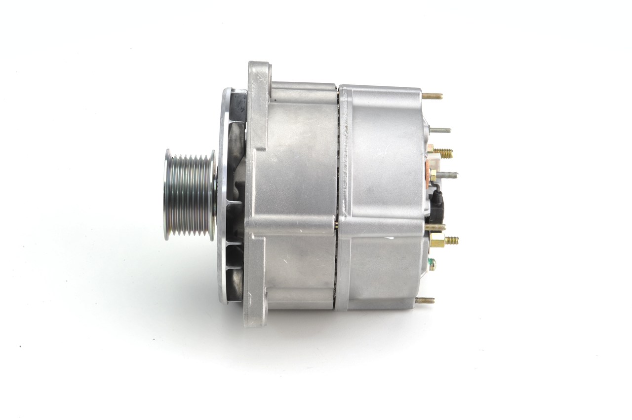 A010154890280 OE BOSCH Alternator 6 033 GB3 010