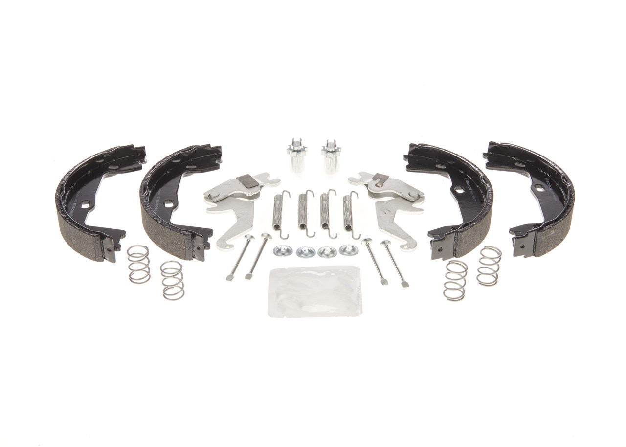 BOSCH 0 204 113 824 Håndbrekksko CHEVROLET MONTE CARLO
