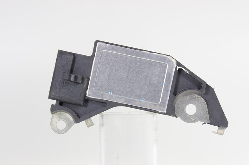Regulador del alternador DVR108 ALANKO 10700030