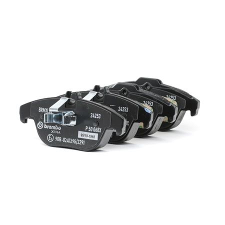 P 50 068X BREMBO Pastillas de freno MERCEDES-BENZ Clase C