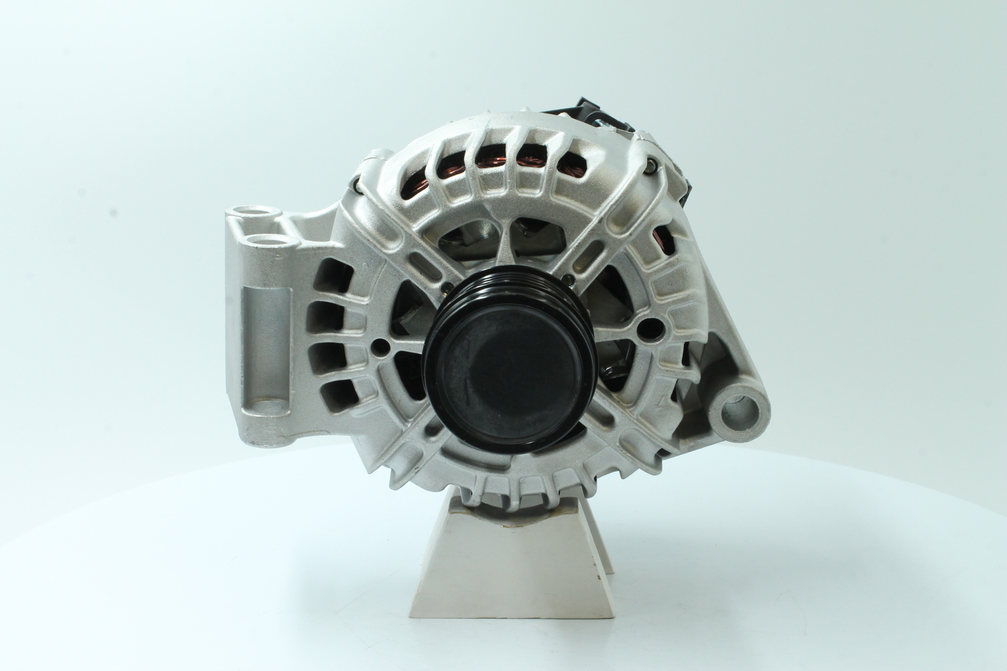 Laturi PowerMax 89216504 sopivat FORD halvalla