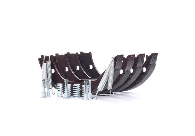 Brake Shoe Set STARK SKBS-0450361 suitable for BMW at cheap price