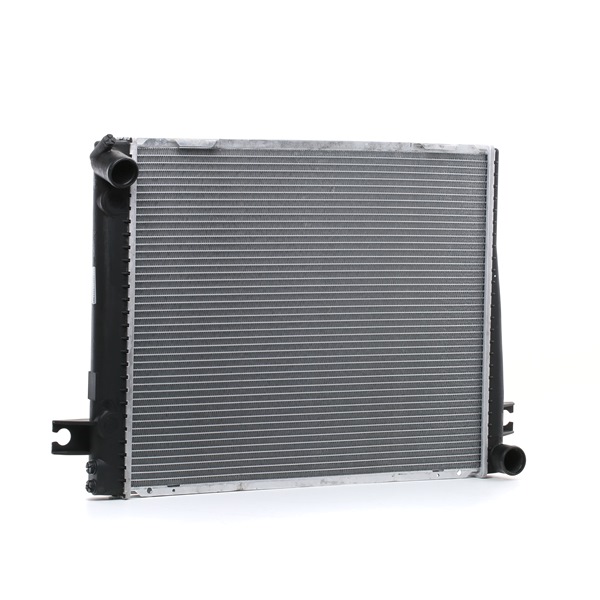 RIDEX 470R0824 Радиатор охлаждения двигателя BMW 5 Saloon (E28) 528i 2.8 бензин 184 л.с. 1986