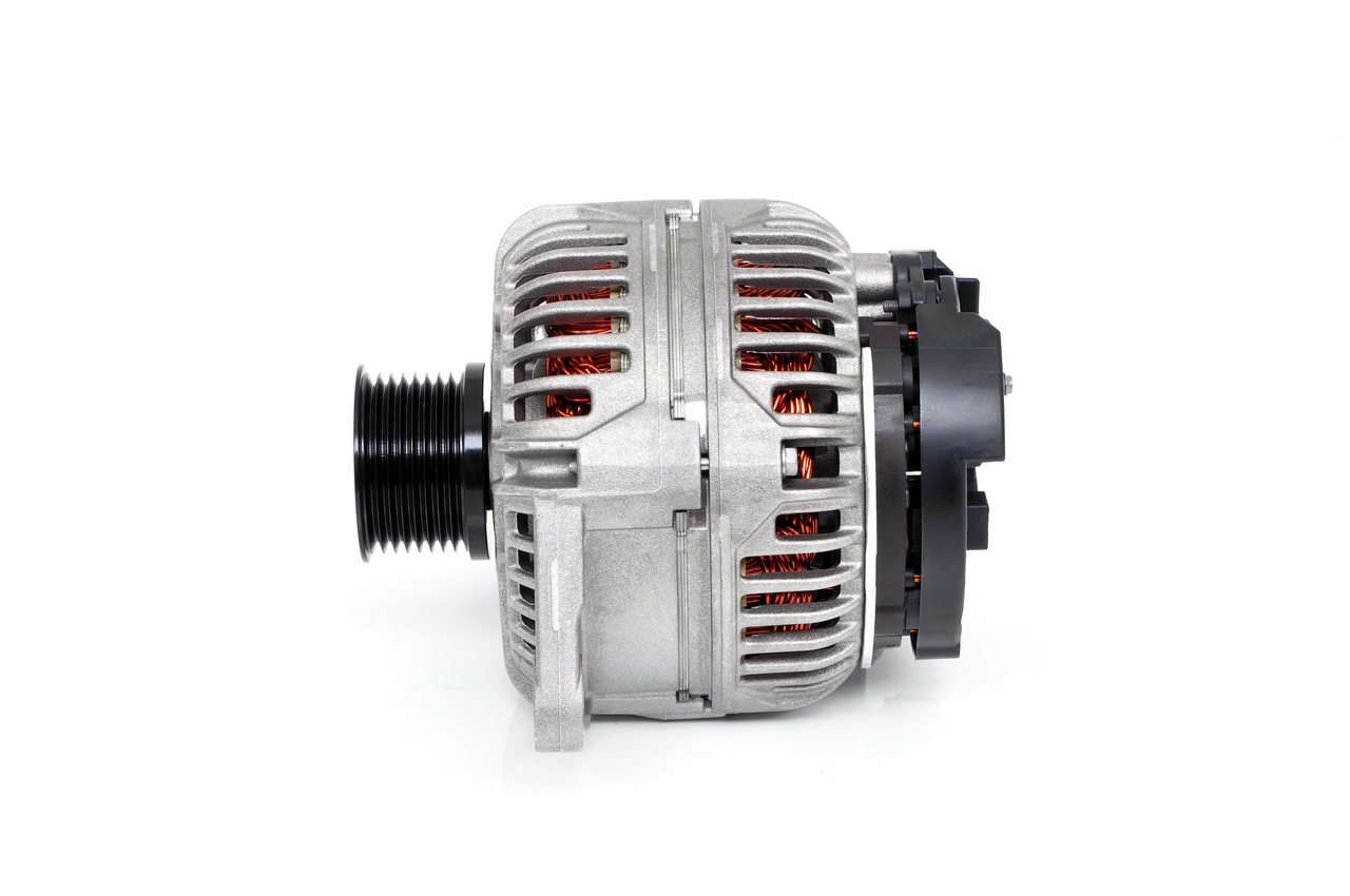 BOSCH Dynamo / Alternator 1 986 A00 530