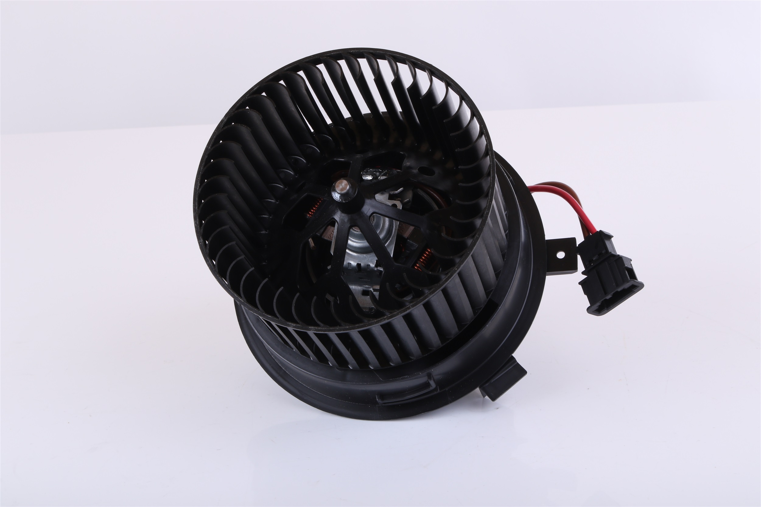 NISSENS 87704 Ventilador de habitáculo ALFA ROMEO 75 precio