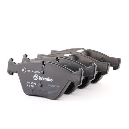 BREMBO P 06 040 Pastillas de freno BMW E87 traseras y delanteras