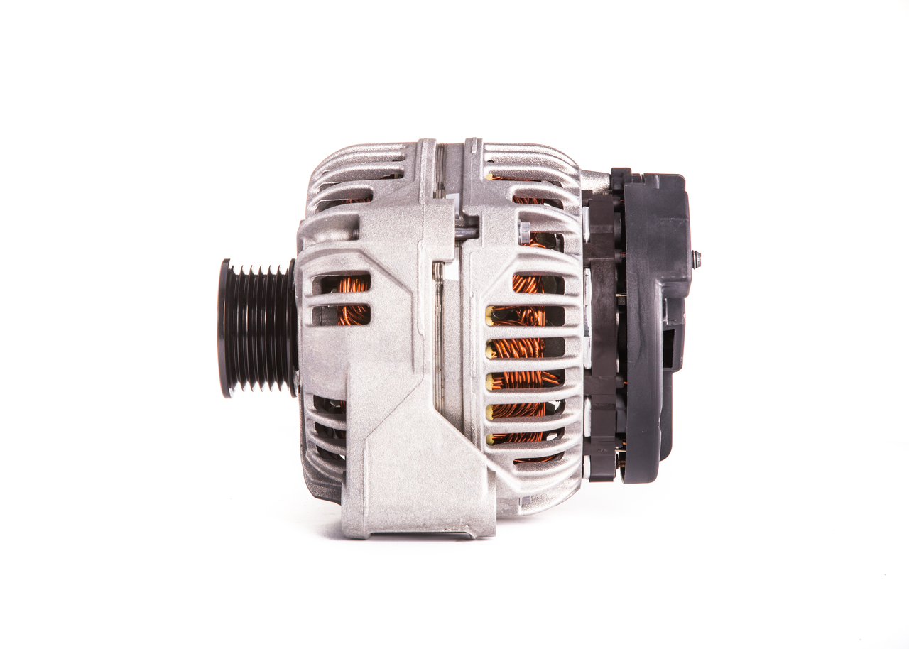 Alternador A0131548002 BOSCH 0 124 515 131