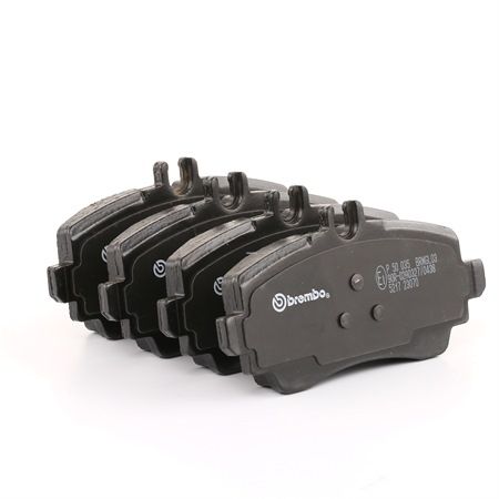 A1684200720 OE BREMBO Zavorne ploščice P 50 035