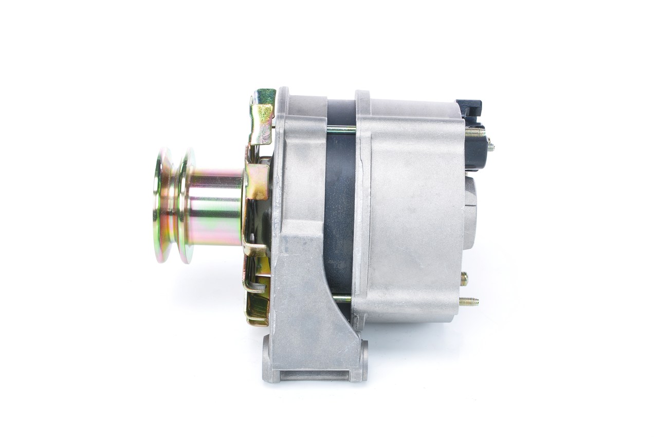 Generator BOSCH 1 986 A01 132 som passar till VOLVO, VW, BMW, AUDI, MERCEDES-BENZ billigt