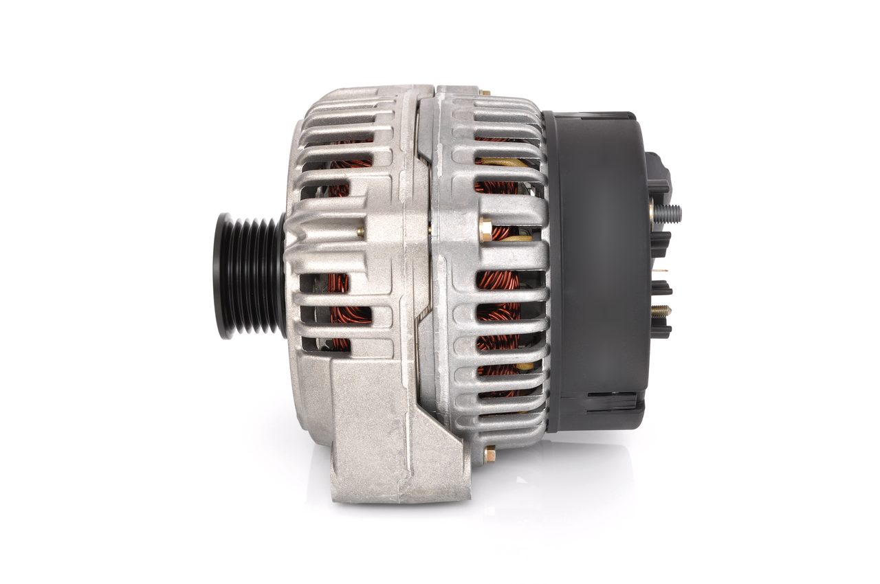 3701909M91 OE BOSCH Alternator 1 986 A01 134