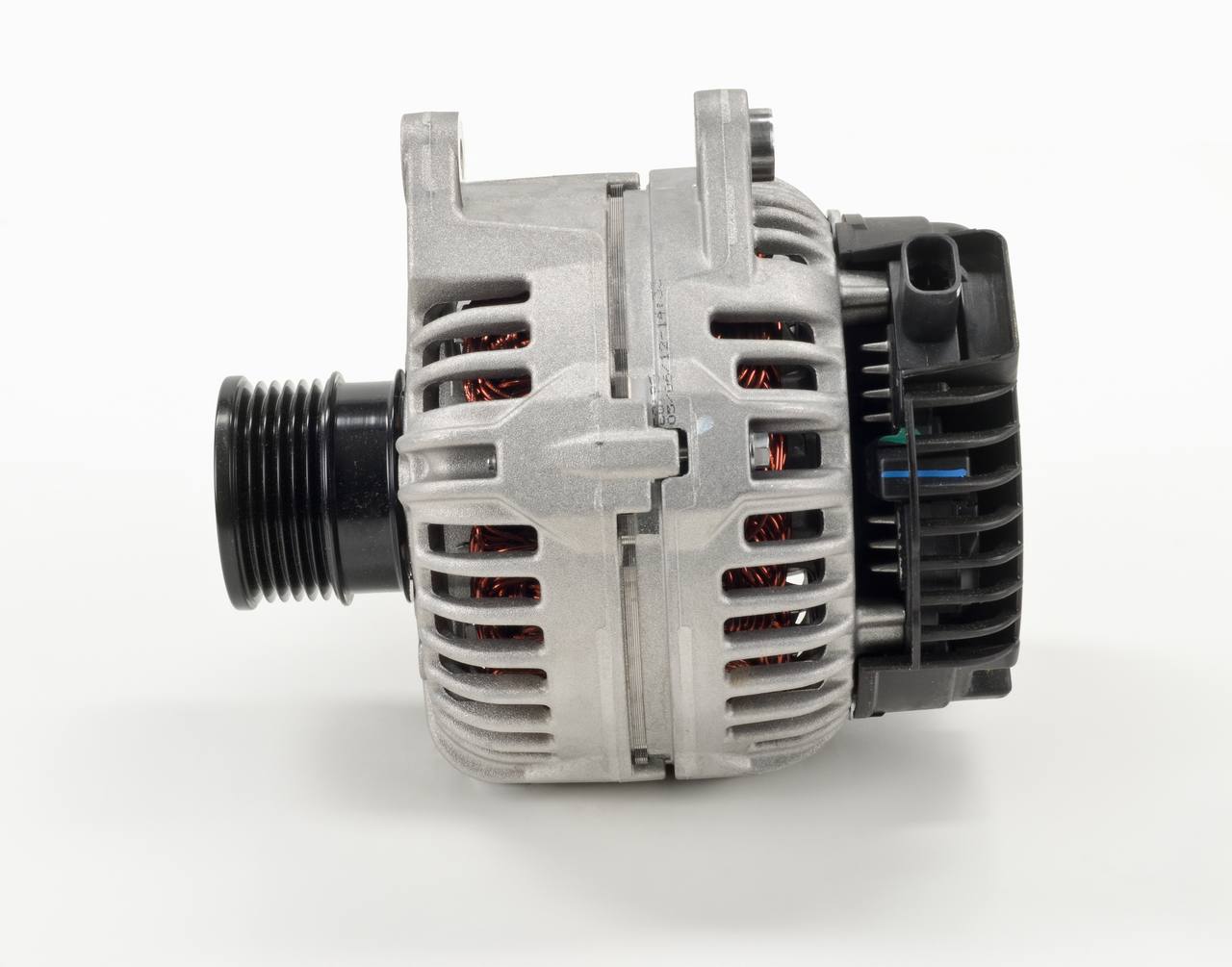 BOSCH 1 986 A01 157 Alternator VAUXHALL Vectra Mk II (C) Kombi (Z02) 2.8 V6 Turbo Bencin 280 km 2007